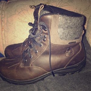 Men’s Timberland waterproof boots. Size 10.5